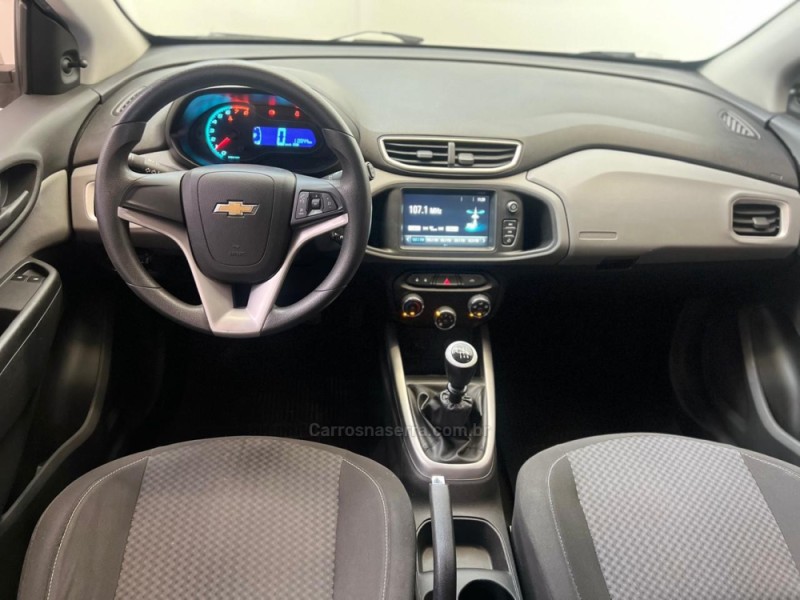 ONIX 1.0 LT 12V TURBO FLEX 4P MANUAL - 2017 - NOVO HAMBURGO