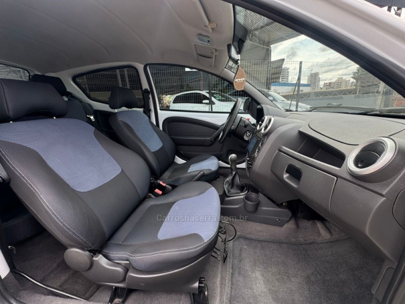 KA 1.0 MPI CLASS 8V FLEX 2P MANUAL - 2013 - TAPEJARA