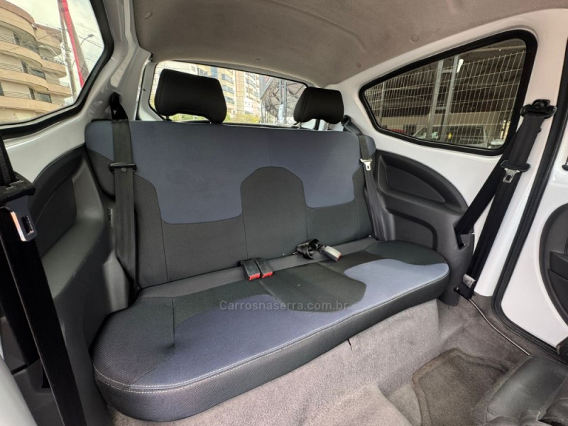 KA 1.0 MPI CLASS 8V FLEX 2P MANUAL - 2013 - TAPEJARA