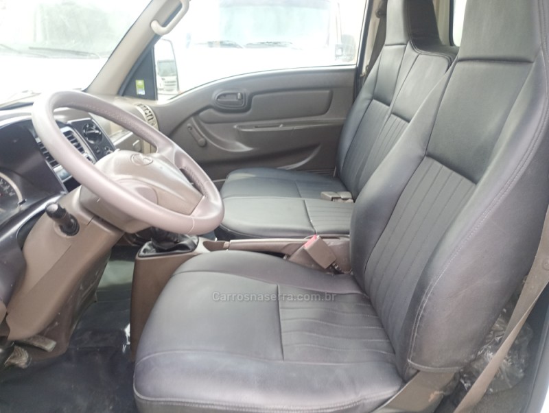 HR 2.5 LONGO BAÚ 4X2 16V 130CV TURBO INTERCOOLER DIESEL 2P MANUAL - 2010 - FARROUPILHA