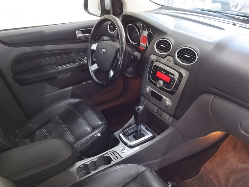 FOCUS 2.0 GHIA 16V FLEX 4P AUTOMÁTICO - 2009 - CAXIAS DO SUL