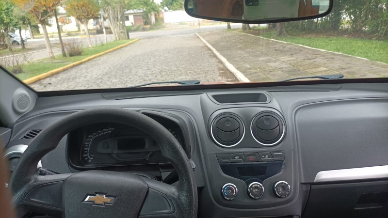 MONTANA 1.4 MPFI LS CS 8V FLEX 2P MANUAL - 2015 - FARROUPILHA