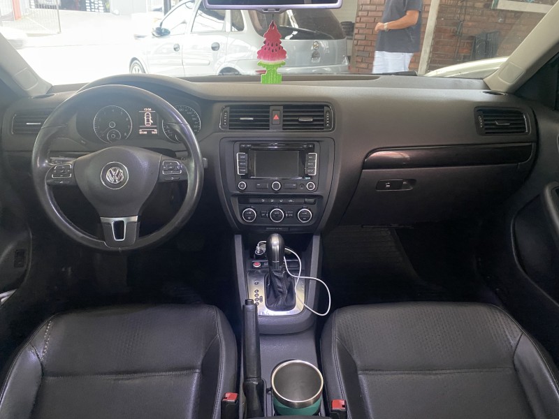 JETTA 2.0 COMFORTLINE FLEX 4P TIPTRONIC - 2014 - CAXIAS DO SUL