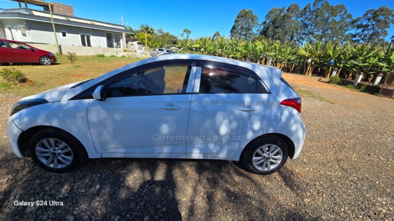 HB20 1.0 COMFORT 12V FLEX 4P MANUAL - 2015 - CAXIAS DO SUL