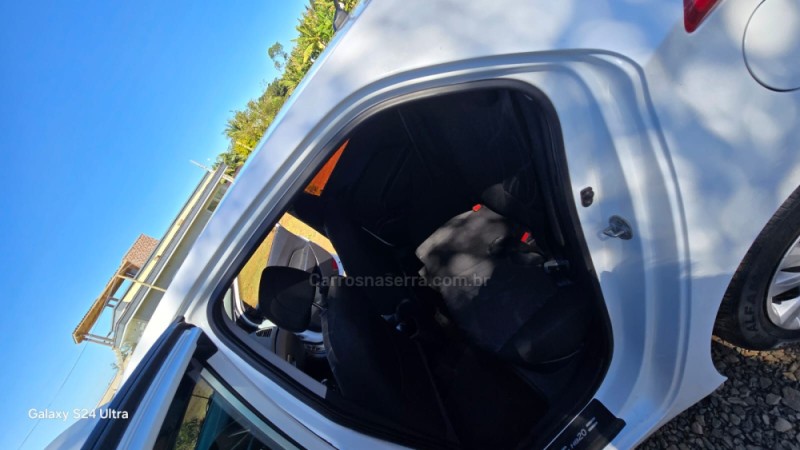 HB20 1.0 COMFORT 12V FLEX 4P MANUAL - 2015 - CAXIAS DO SUL