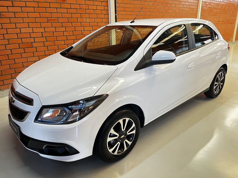 ONIX 1.4 MPFI LTZ 8V FLEX 4P AUTOMÁTICO