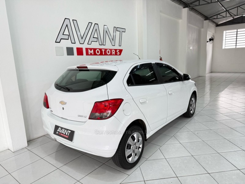 ONIX 1.4 MPFI LT 8V FLEX 4P MANUAL - 2016 - NOVO HAMBURGO