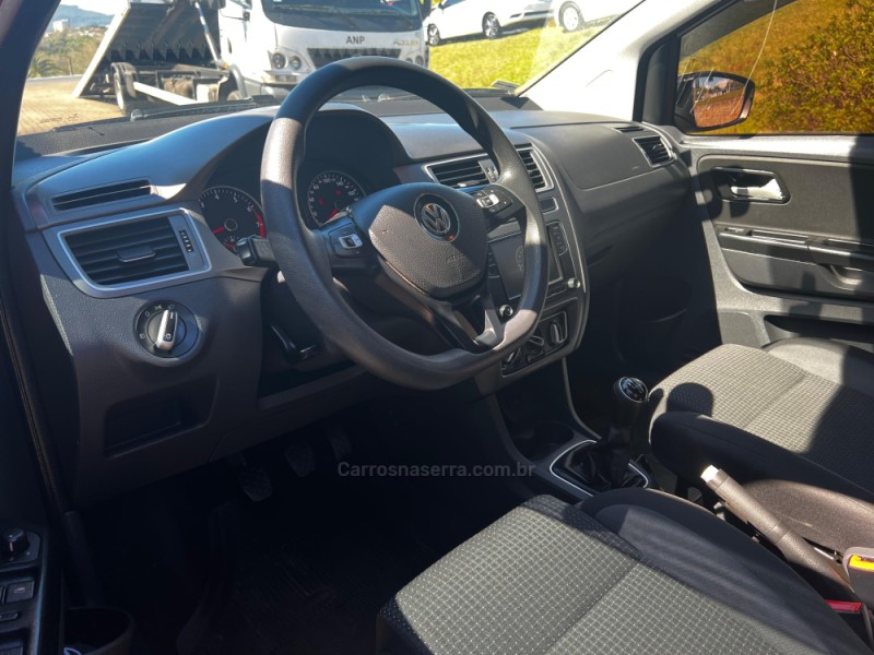 FOX 1.6 CONNECT 8V FLEX 4P MANUAL - 2018 - NOVA PETRóPOLIS