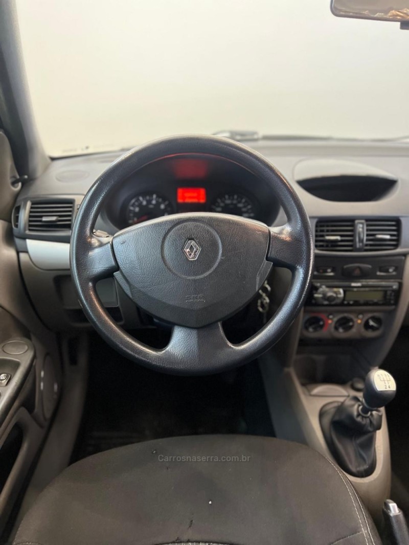 SYMBOL 1.6 EXPRESSION 16V FLEX 4P MANUAL - 2011 - NOVO HAMBURGO
