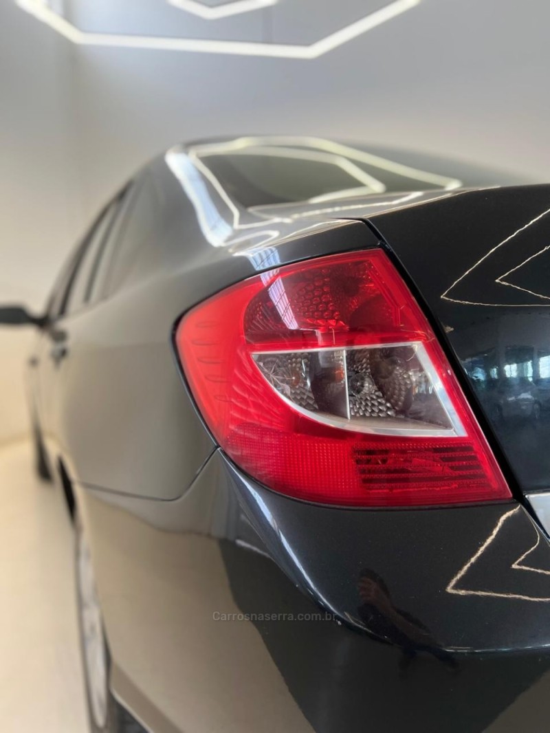 SYMBOL 1.6 EXPRESSION 16V FLEX 4P MANUAL - 2011 - NOVO HAMBURGO