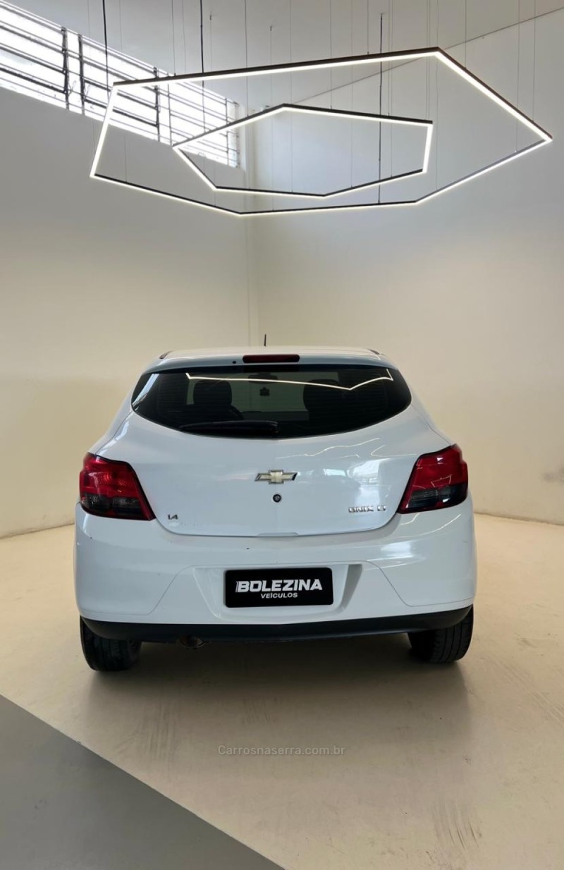 ONIX 1.4 MPFI LT 8V FLEX 4P MANUAL - 2013 - NOVO HAMBURGO