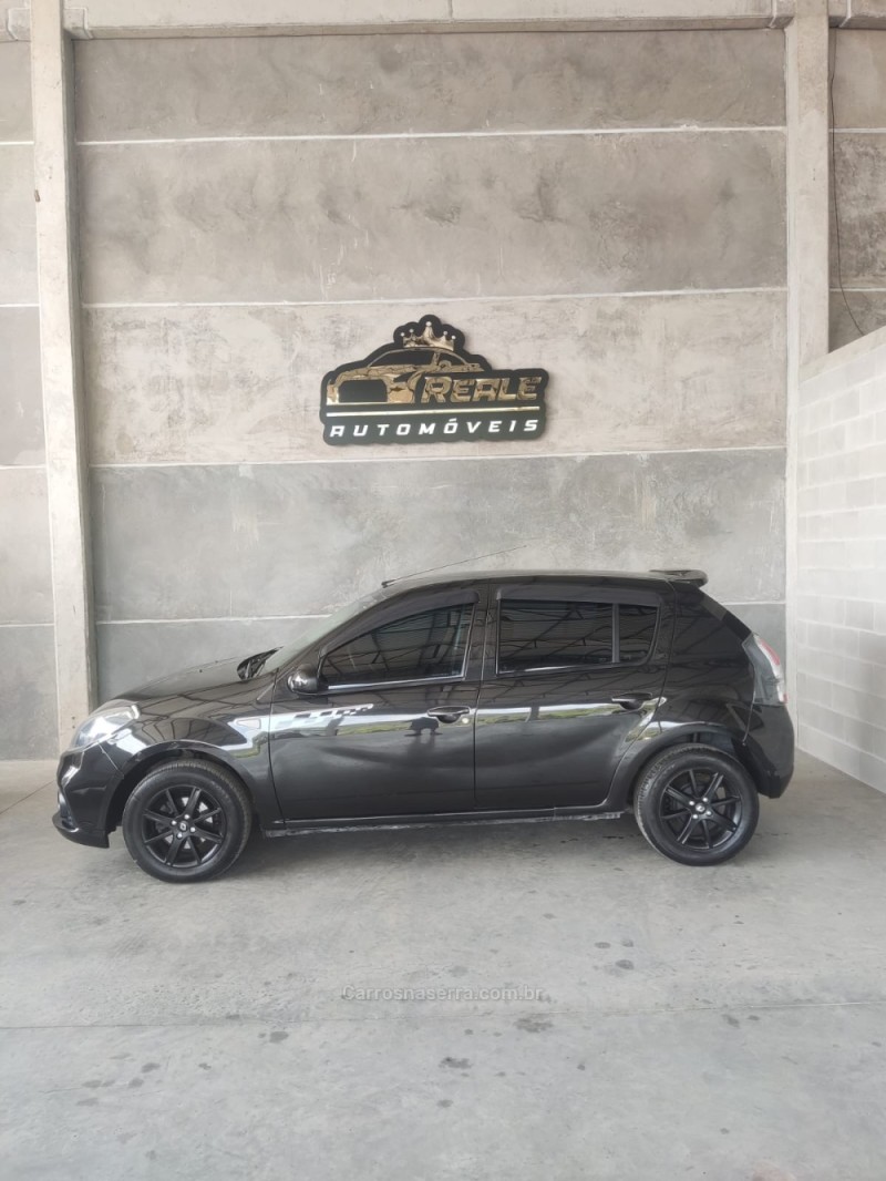 SANDERO 1.6 GT LINE LIMITED FLEX 4P MANUAL - 2013 - VALE REAL