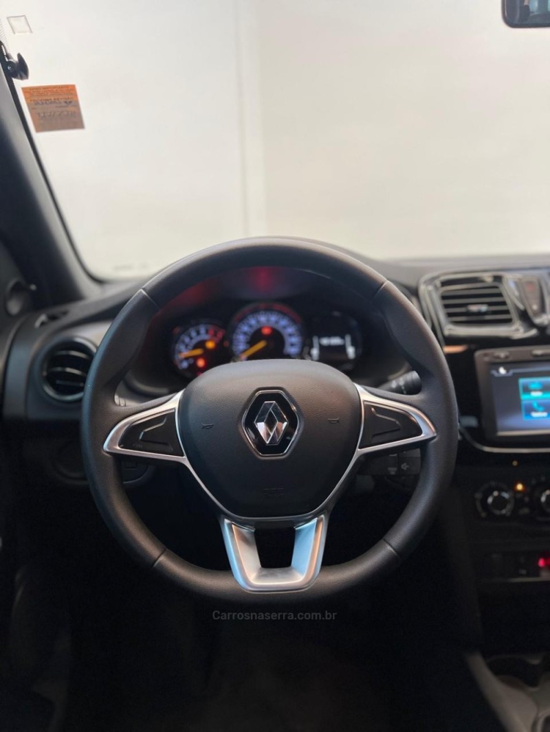 LOGAN 1.6 ZEN 16V FLEX 4P MANUAL - 2022 - NOVO HAMBURGO