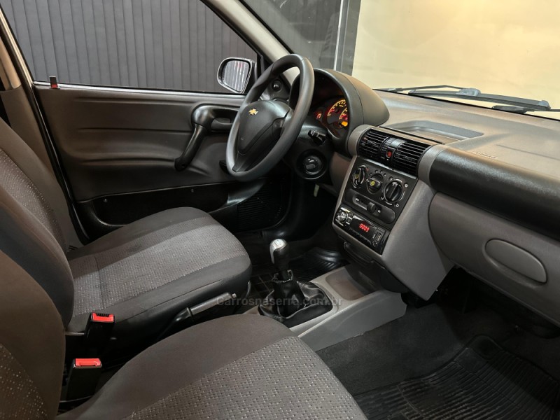 CLASSIC 1.0 VHC LS 8V FLEX 4P MANUAL - 2014 - NOVO HAMBURGO