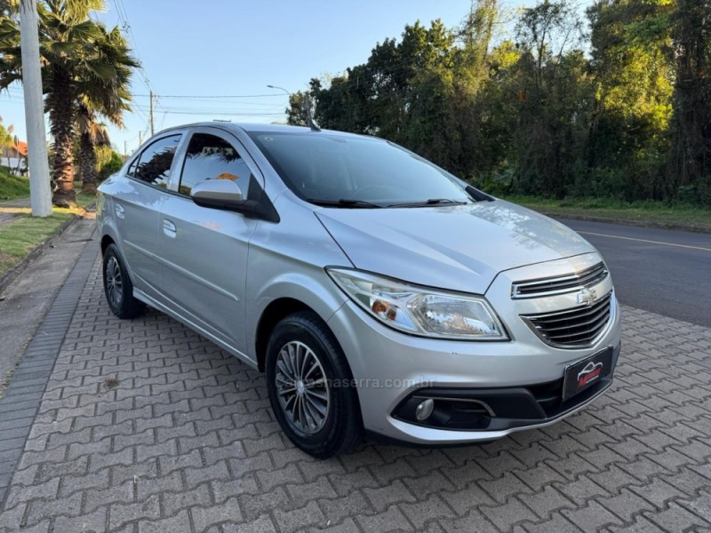 PRISMA 1.0 MPFI LT 8V FLEX 4P MANUAL - 2015 - IVOTI