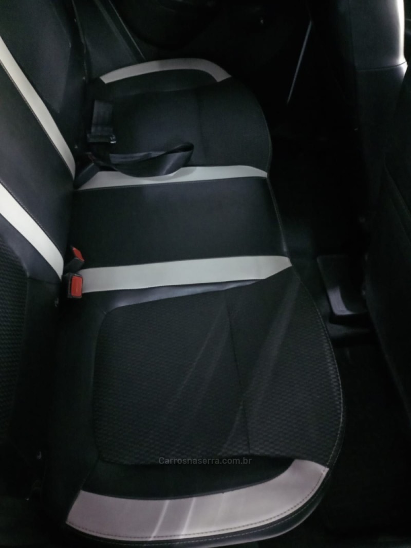 KWID 1.0 12V SCE FLEX INTENSE MANUAL - 2019 - BENTO GONçALVES
