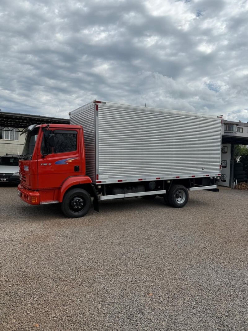 712 2P (DIESEL)  - 2000 - IBIRAIARAS