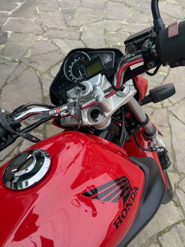 CB 300R ABS - 2010 - CAXIAS DO SUL