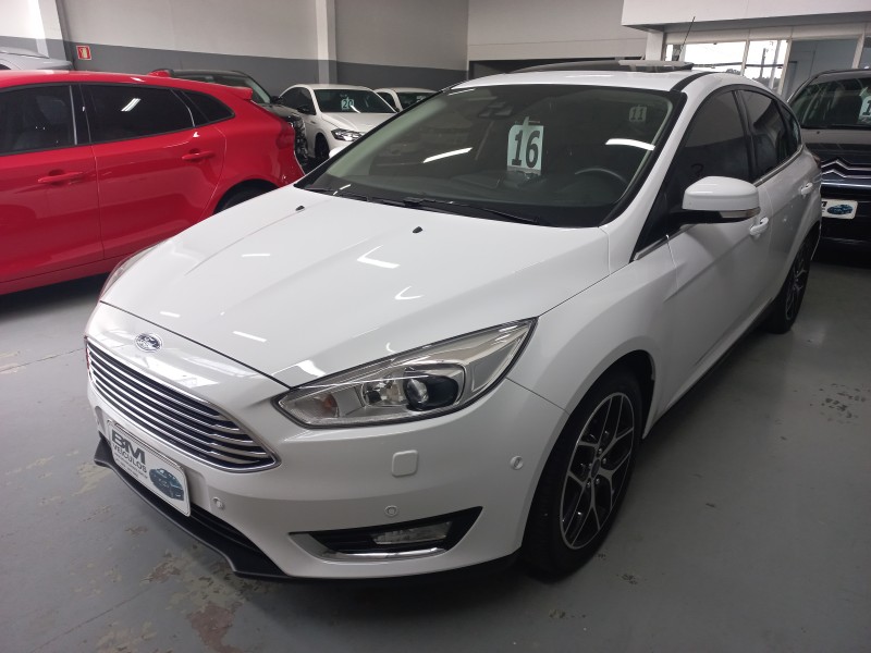 FOCUS 2.0 TITANIUM PLUS 16V FLEX 4P AUTOMÁTICO - 2016 - BENTO GONçALVES