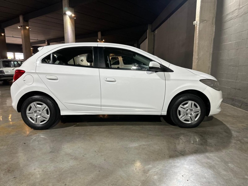 ONIX 1.0 MPFI LS 8V FLEX 4P MANUAL - 2014 - CAXIAS DO SUL