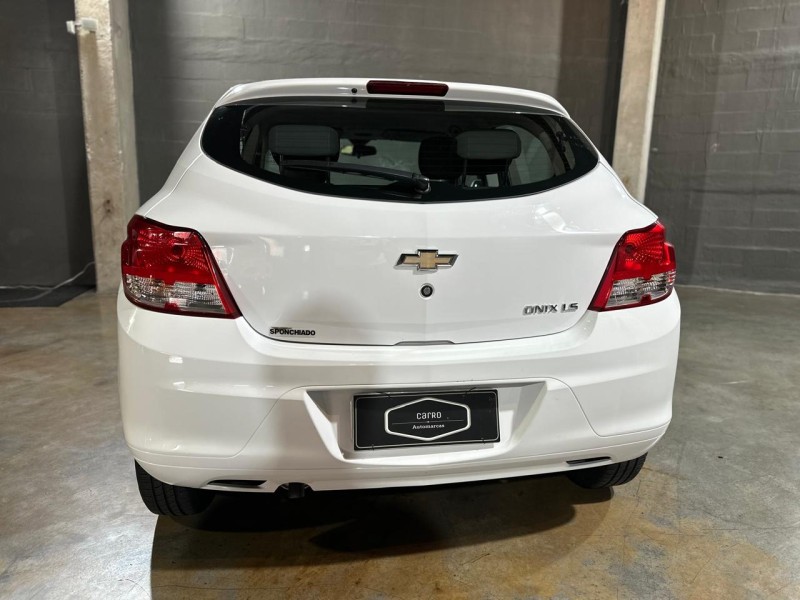ONIX 1.0 MPFI LS 8V FLEX 4P MANUAL - 2014 - CAXIAS DO SUL