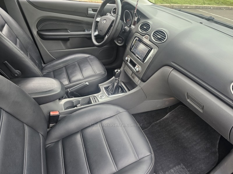 FOCUS 2.0 GHIA 16V FLEX 4P MANUAL - 2009 - BENTO GONçALVES