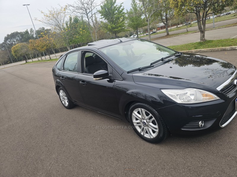 FOCUS 2.0 GHIA 16V FLEX 4P MANUAL - 2009 - BENTO GONçALVES