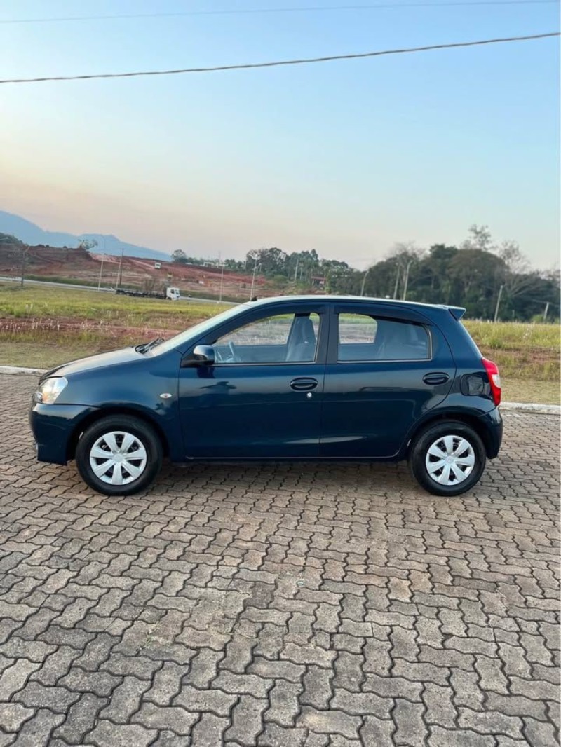 ETIOS 1.3 16V FLEX 4P MANUAL - 2015 - LAJEADO