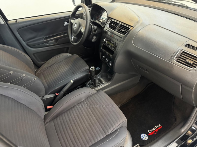 CROSSFOX 1.6 MI FLEX 8V 4P MANUAL - 2012 - BOM RETIRO DO SUL