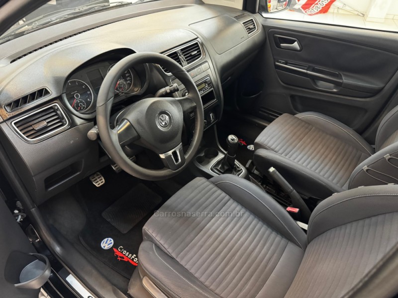 CROSSFOX 1.6 MI FLEX 8V 4P MANUAL - 2012 - BOM RETIRO DO SUL