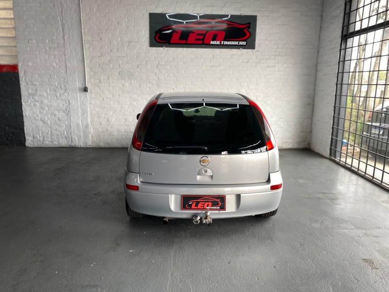 CORSA 1.8 MPFI 8V GASOLINA 4P MANUAL - 2002 - CAXIAS DO SUL