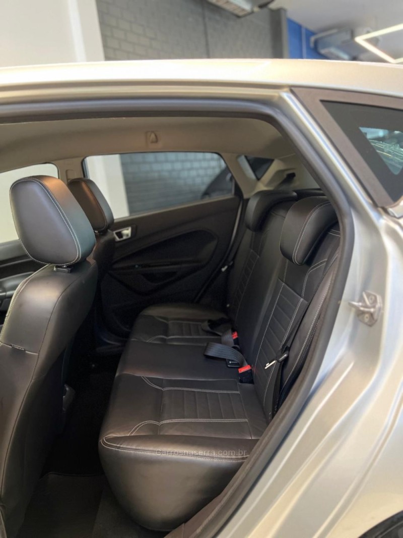 FIESTA 1.6 TITANIUM HATCH 16V FLEX 4P AUTOMÁTICO - 2014 - NOVO HAMBURGO