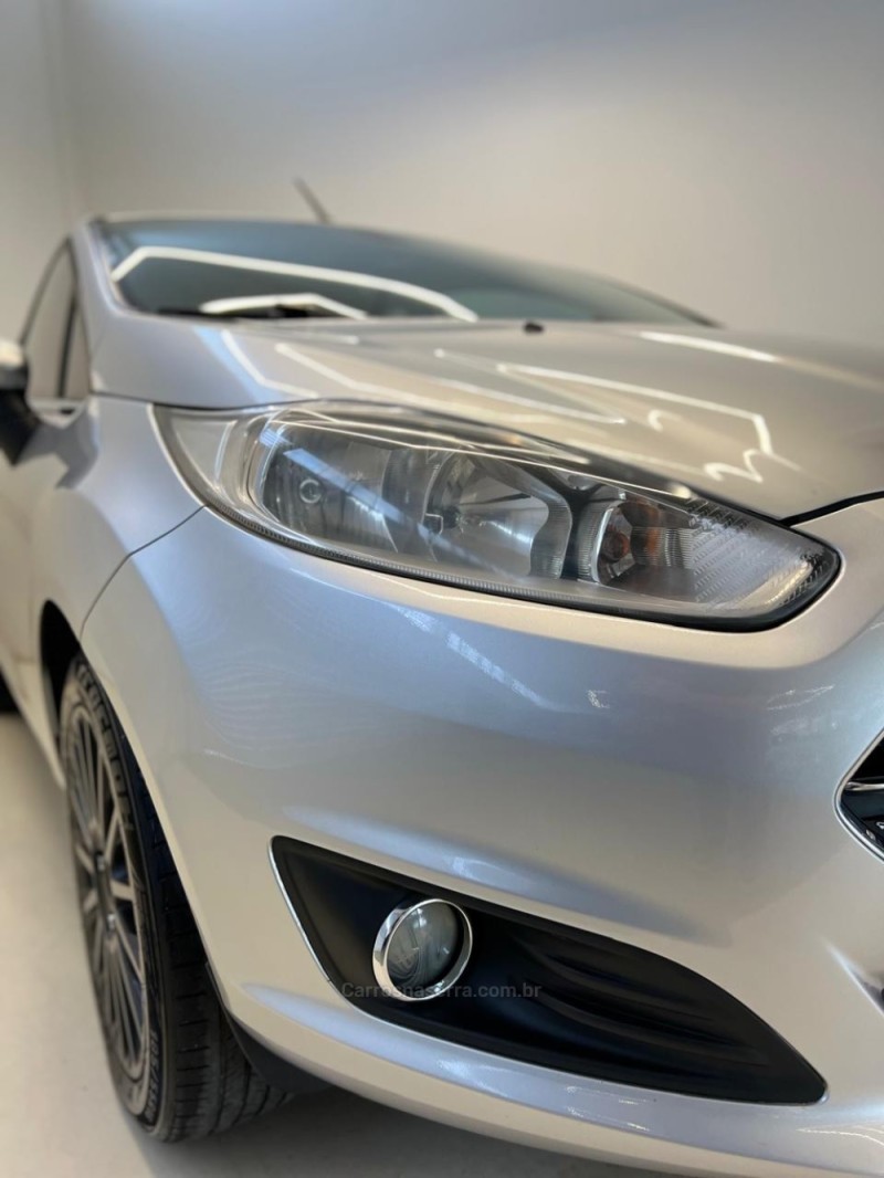 FIESTA 1.6 TITANIUM HATCH 16V FLEX 4P AUTOMÁTICO - 2014 - NOVO HAMBURGO