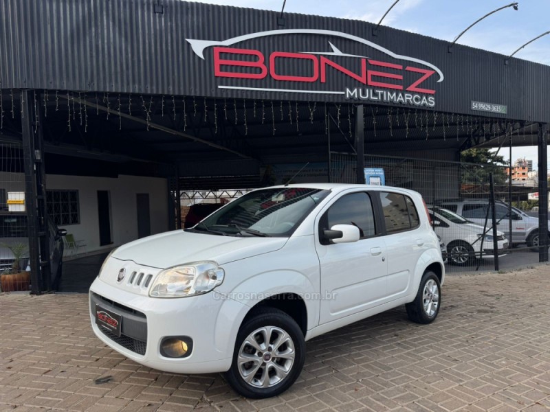 uno 1.0 evo vivace 8v flex 4p manual 2013 tapejara