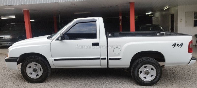 S10 2.8 4X4 CD 12V TURBO INTERCOOLER DIESEL 4P MANUAL - 2001 - FARROUPILHA