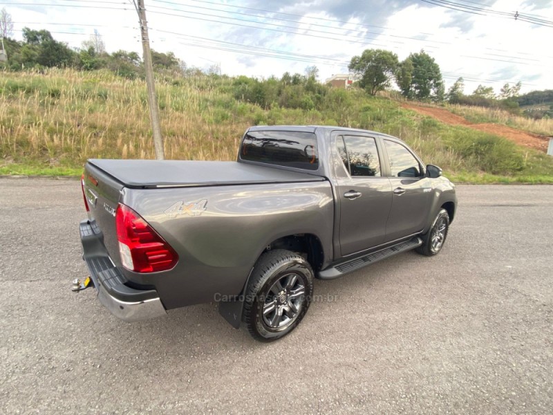 HILUX 2.8 SR 4X4 CD 16V DIESEL 4P AUTOMÁTICO - 2024 - FLORES DA CUNHA