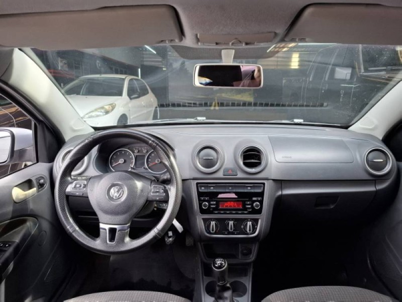 VOYAGE 1.6 MI COMFORTLINE 8V FLEX 4P MANUAL - 2014 - CAXIAS DO SUL