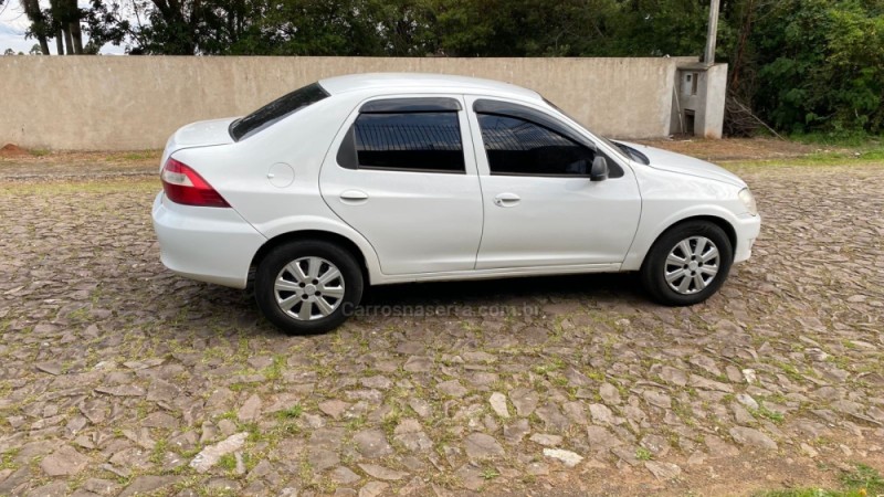 PRISMA 1.4 MPFI MAXX 8V FLEX 4P MANUAL - 2009 - IVOTI