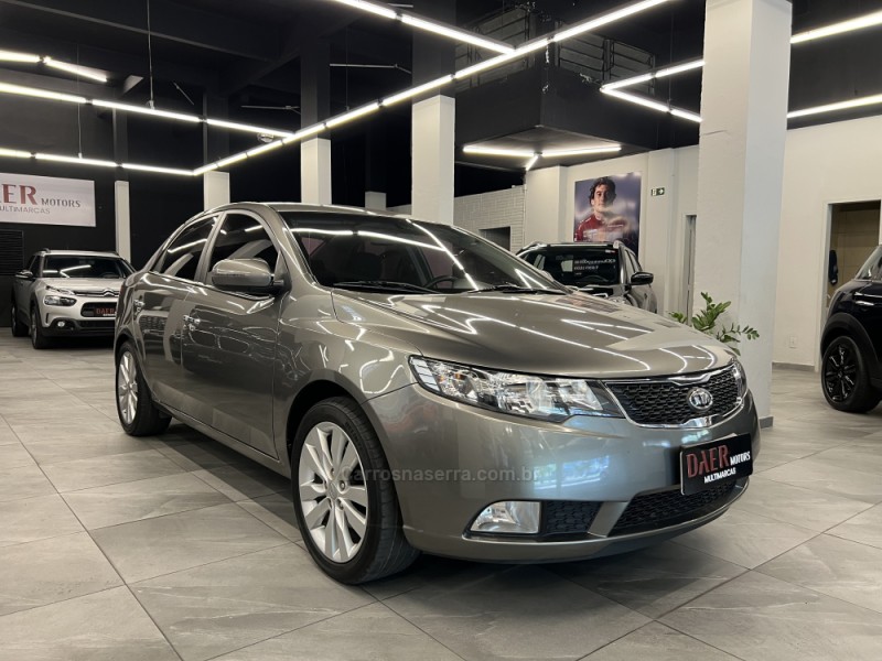 cerato 1.6 sx3 16v flex 4p automatico 2013 novo hamburgo