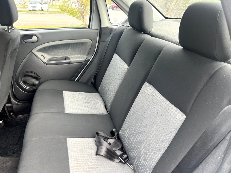 FIESTA 1.6 ROCAM SE SEDAN 8V FLEX 4P MANUAL - 2014 - BENTO GONçALVES