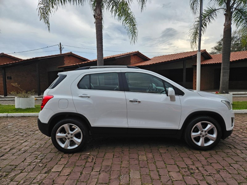 TRACKER 1.8 MPFI LTZ 4X2 16V FLEX 4P AUTOMÁTICO - 2015 - VENâNCIO AIRES