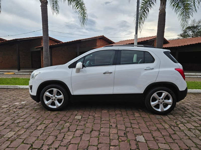 TRACKER 1.8 MPFI LTZ 4X2 16V FLEX 4P AUTOMÁTICO - 2015 - VENâNCIO AIRES