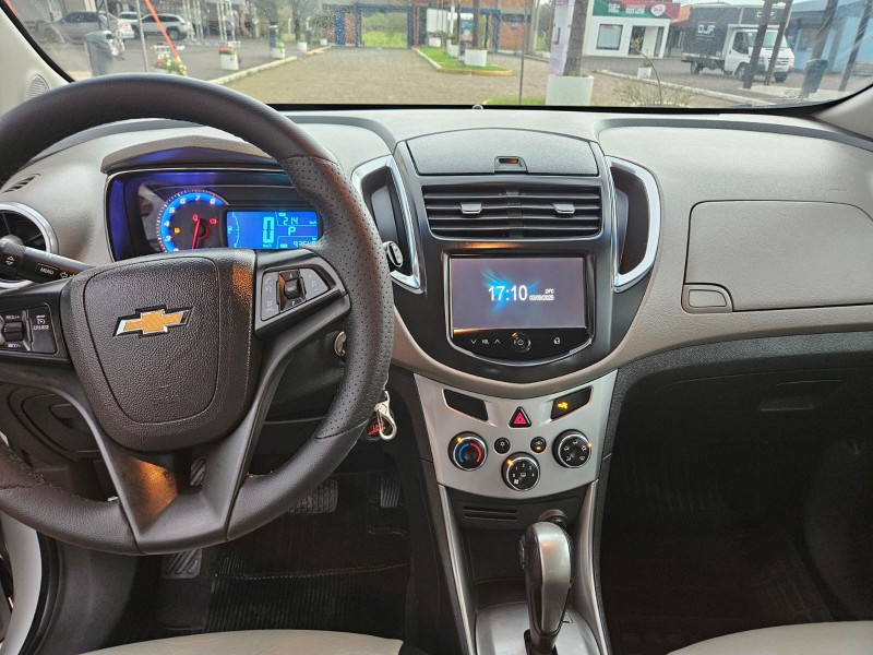 TRACKER 1.8 MPFI LTZ 4X2 16V FLEX 4P AUTOMÁTICO - 2015 - VENâNCIO AIRES