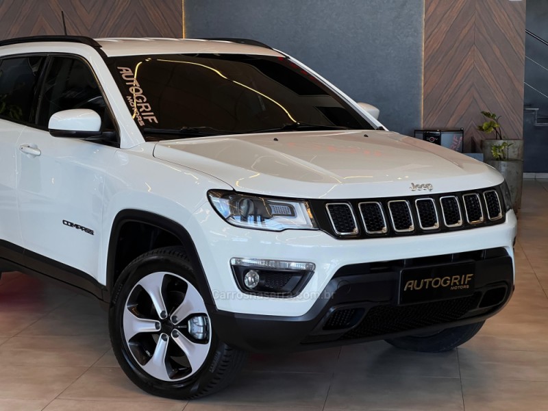 COMPASS 2.0 16V DIESEL LONGITUDE 4X4 AUTOMÁTICO - 2017 - CAMPO BOM