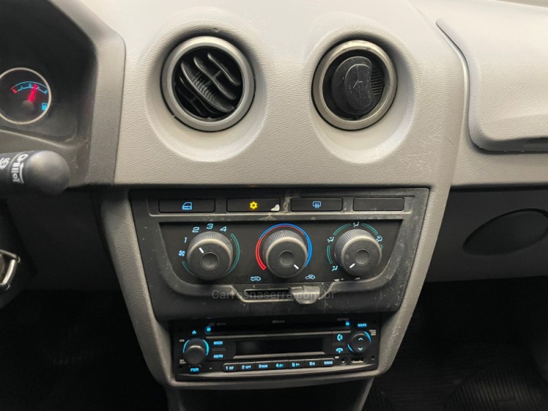PRISMA 1.4 MPFI LT 8V FLEX 4P MANUAL - 2012 - NOVO HAMBURGO
