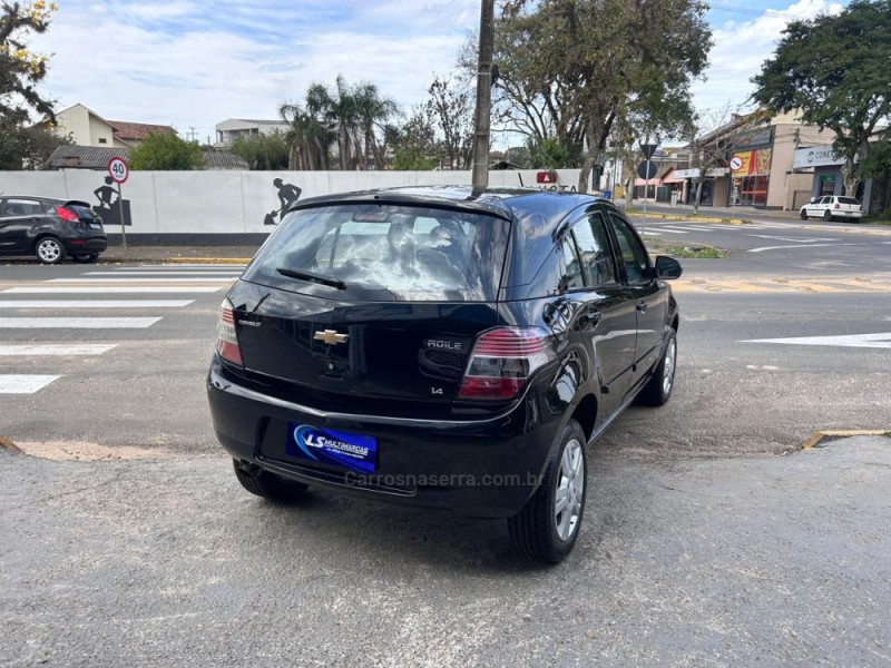 AGILE 1.4 MPFI LTZ 8V FLEX 4P MANUAL - 2010 - VENâNCIO AIRES