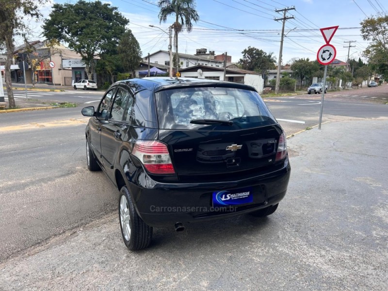 AGILE 1.4 MPFI LTZ 8V FLEX 4P MANUAL - 2010 - VENâNCIO AIRES