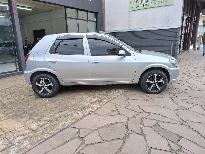 CELTA 1.0 MPFI LT 8V FLEX 4P MANUAL - 2013 - FLORES DA CUNHA