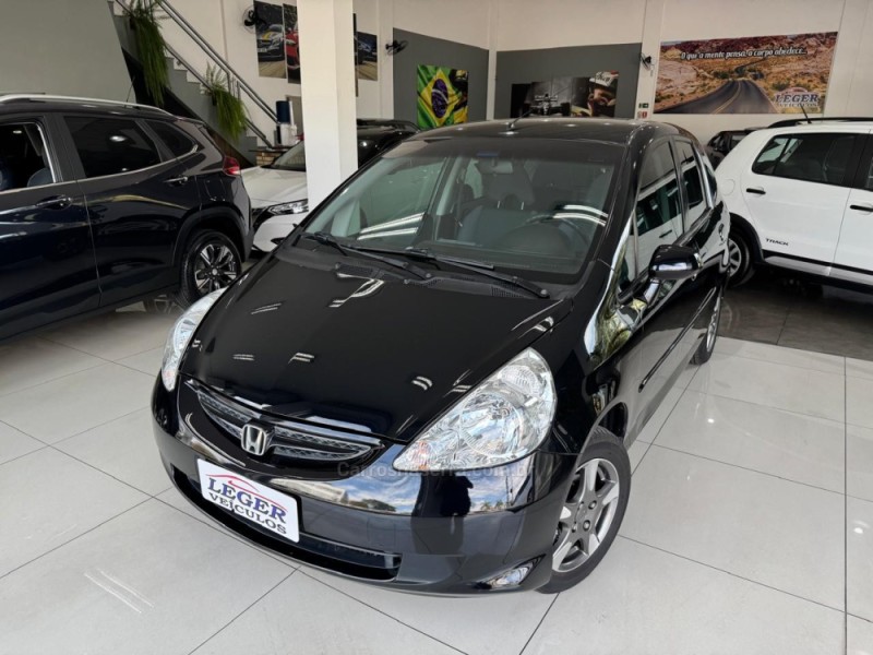 FIT 1.4 LXL 8V GASOLINA 4P AUTOMÁTICO - 2007 - SãO LEOPOLDO