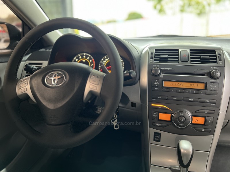 COROLLA 2.0 XEI 16V FLEX 4P AUTOMÁTICO - 2012 - BOM PRINCíPIO